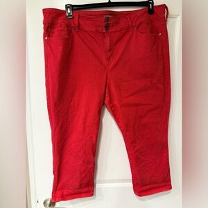 Torrid Red Cropped Pants